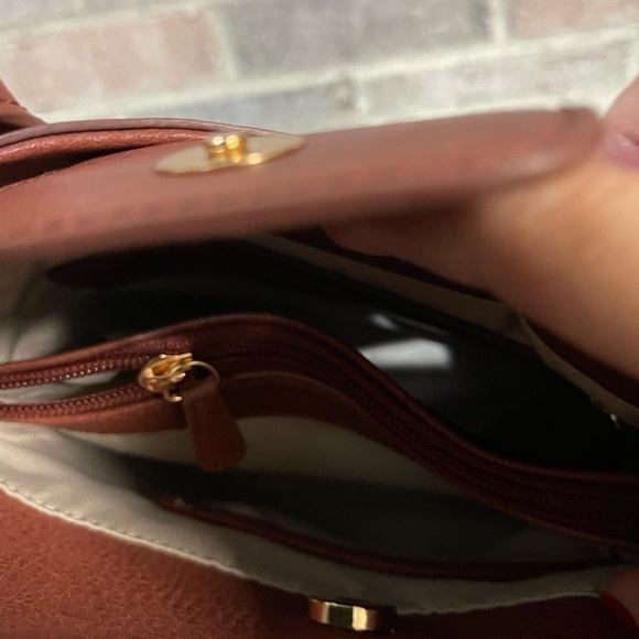 PURSE - Picture 8 of 8